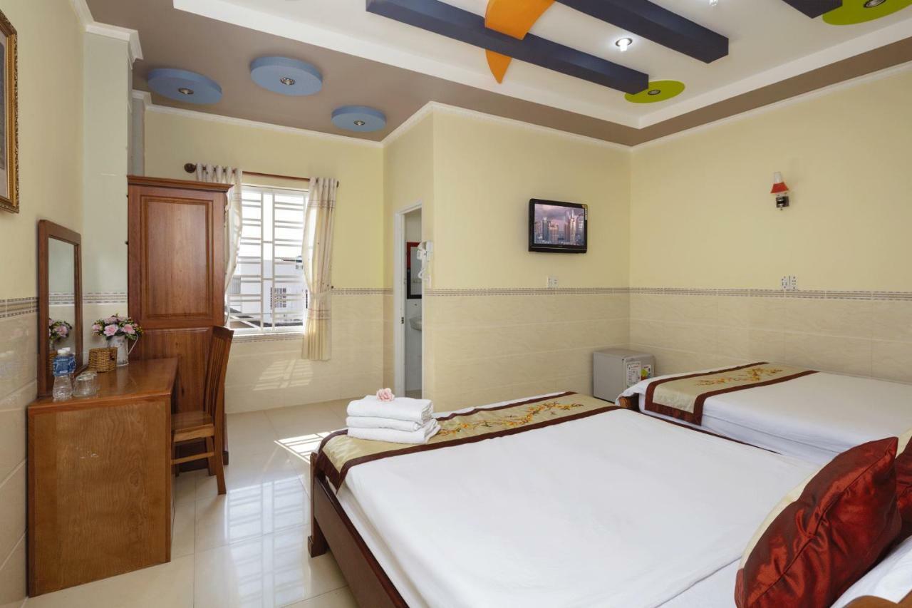 Phu Quynh Hotel Phan Rang–Tháp Chàm Exterior photo
